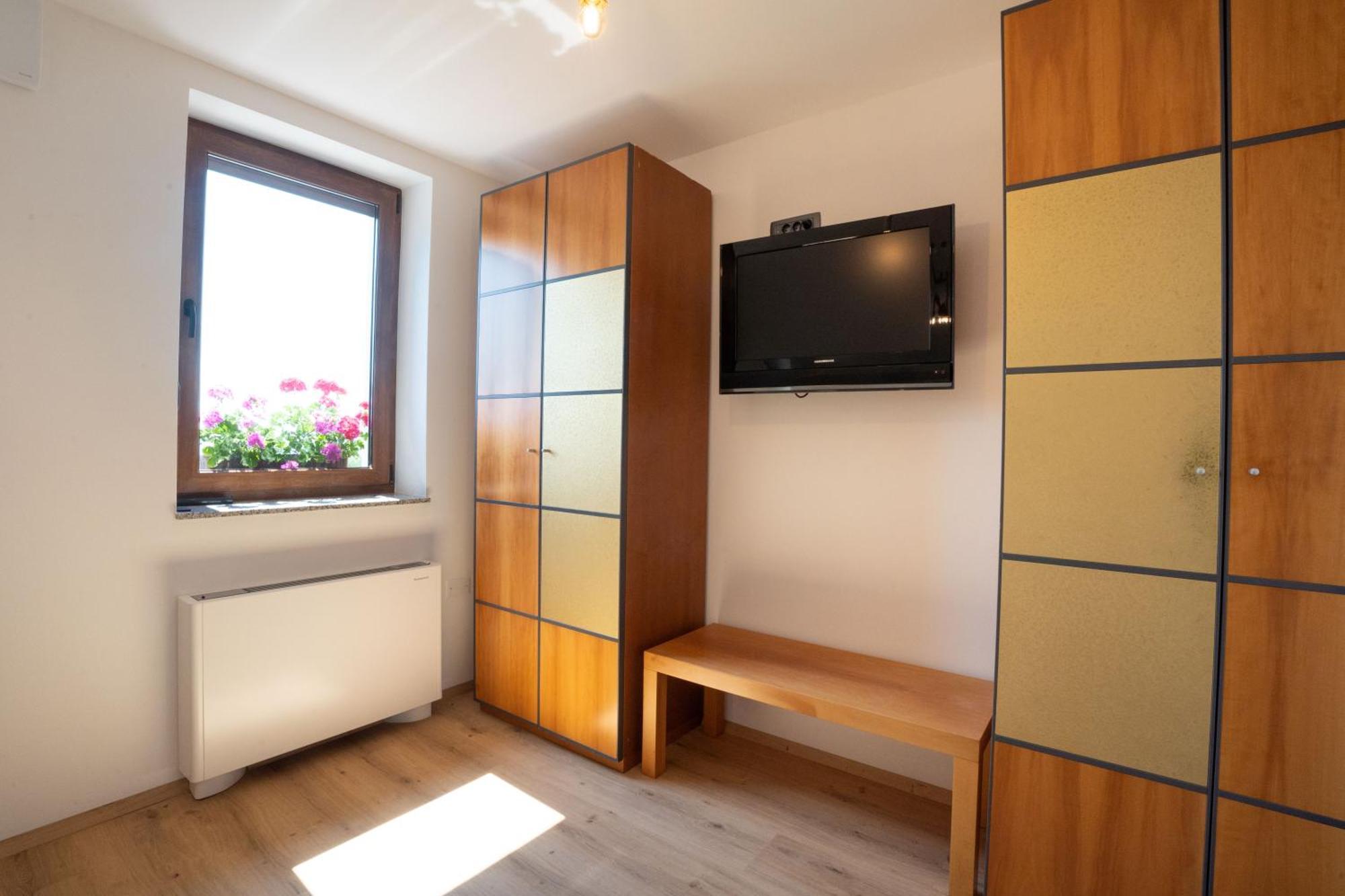 Aparthotel Hom At Vintgar 지고르니예 고르예 객실 사진